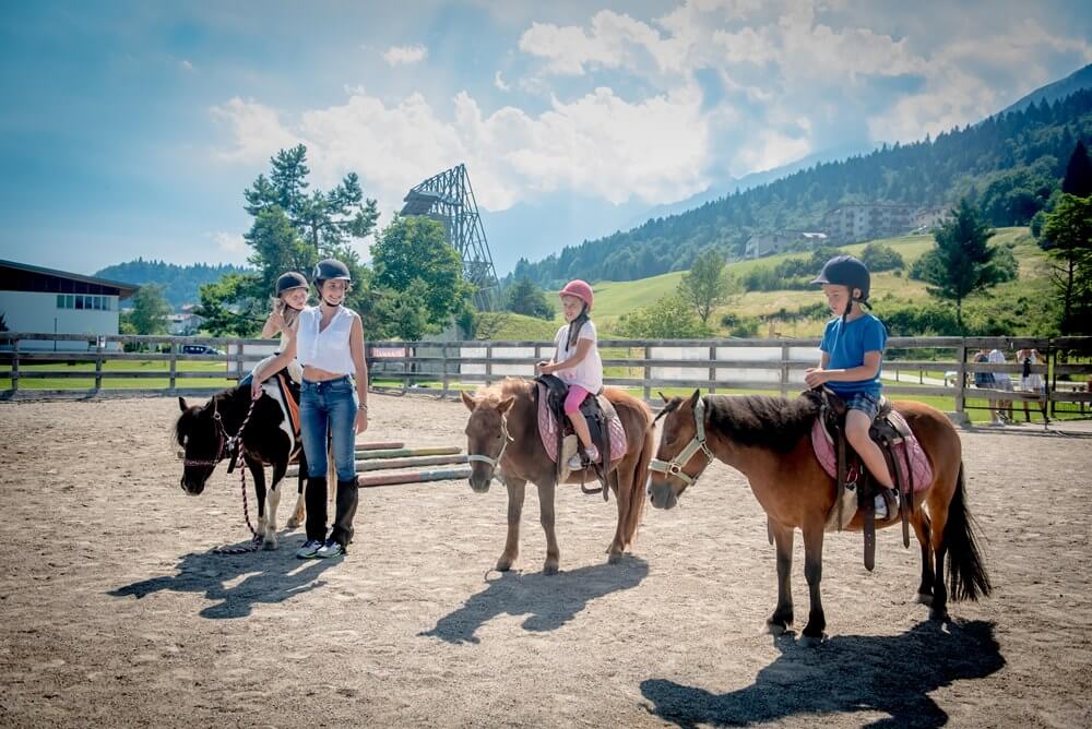 2016_PHMatteoDeStefano_Andalo_bambini_montagna_family_equitazione_cavalli_carrozza_pony_parco_LifePark_Dolomiti_Paganella_Trentino(75)